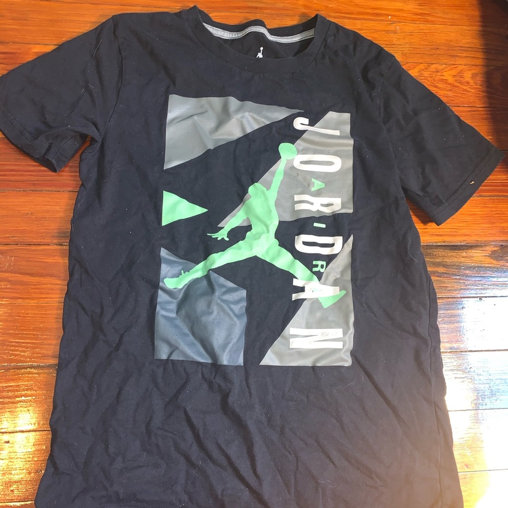 Jordan shirt